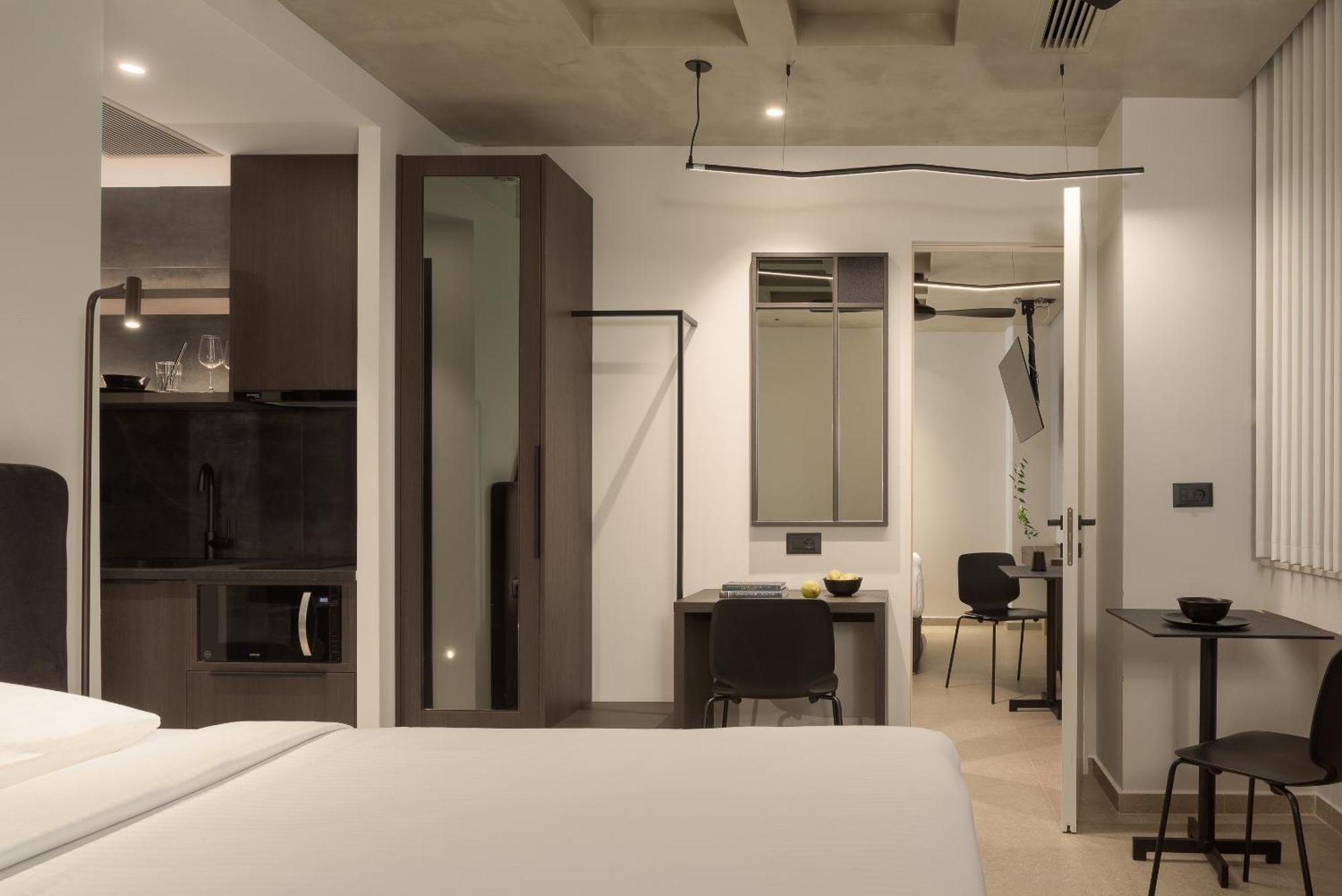 Pleiades Urban Stay By Semavί Iraklio Exterior foto